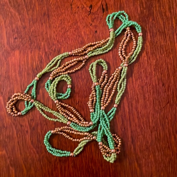 Women's Colorful Beaded Necklace Set Fashion Jewelry OS EUC - Picture 3 of 5